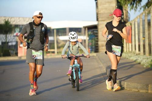 IGNITE 2025 NEW YEAR RUN PHOTOS-FITNESSWITHDAVID (86)